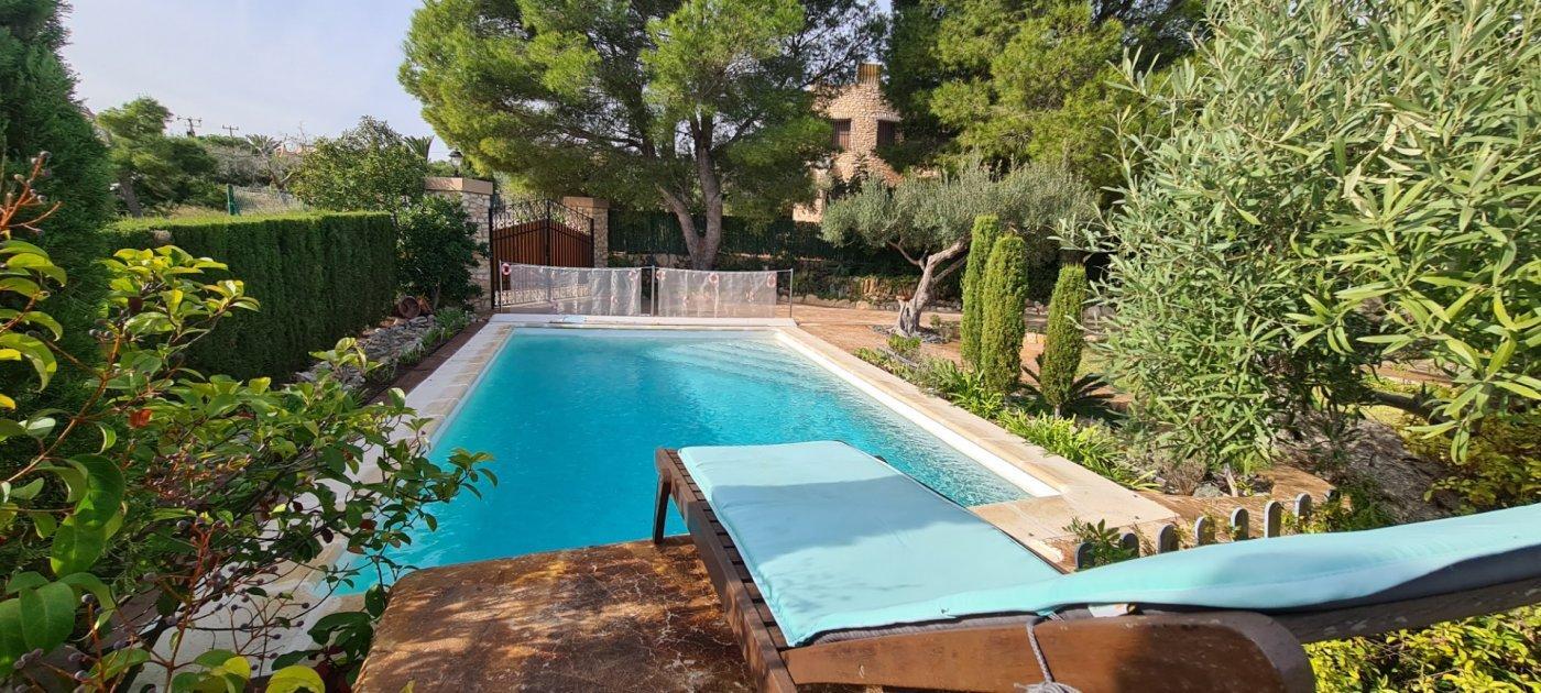 Māja L'Ametlla de Mar, Tarragona, Spānijā 4 istabas, 236 m2 Nr. 21571