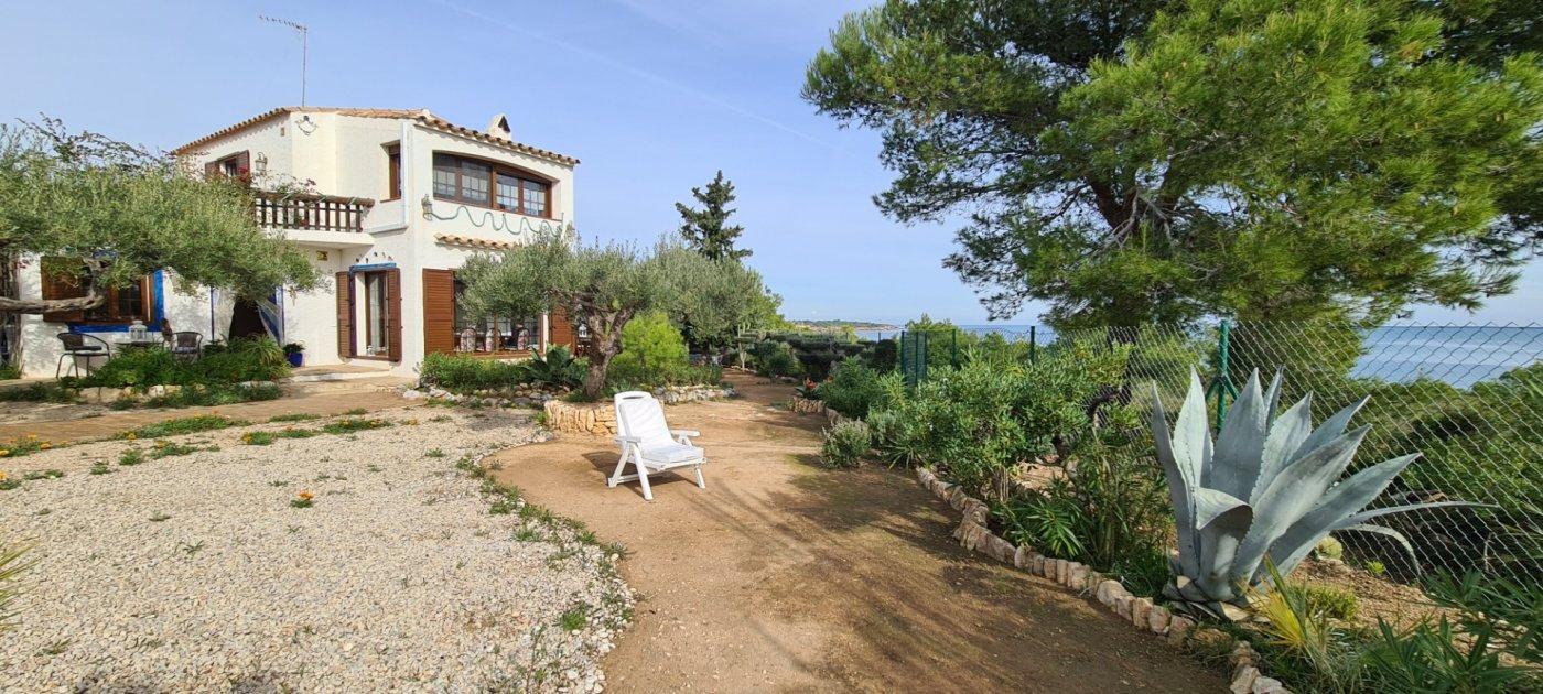 Māja L'Ametlla de Mar, Tarragona, Spānijā 4 istabas, 236 m2 Nr. 21571