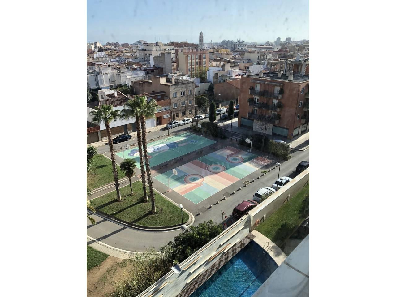Huoneisto Reus, Tarragona, Espanja 3 makuuhuonetta, 150 m2 No. 21824