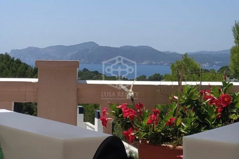 Huvila Santa Ponsa, Mallorca, Espanja 4 makuuhuonetta, 317 m2 No. 111129