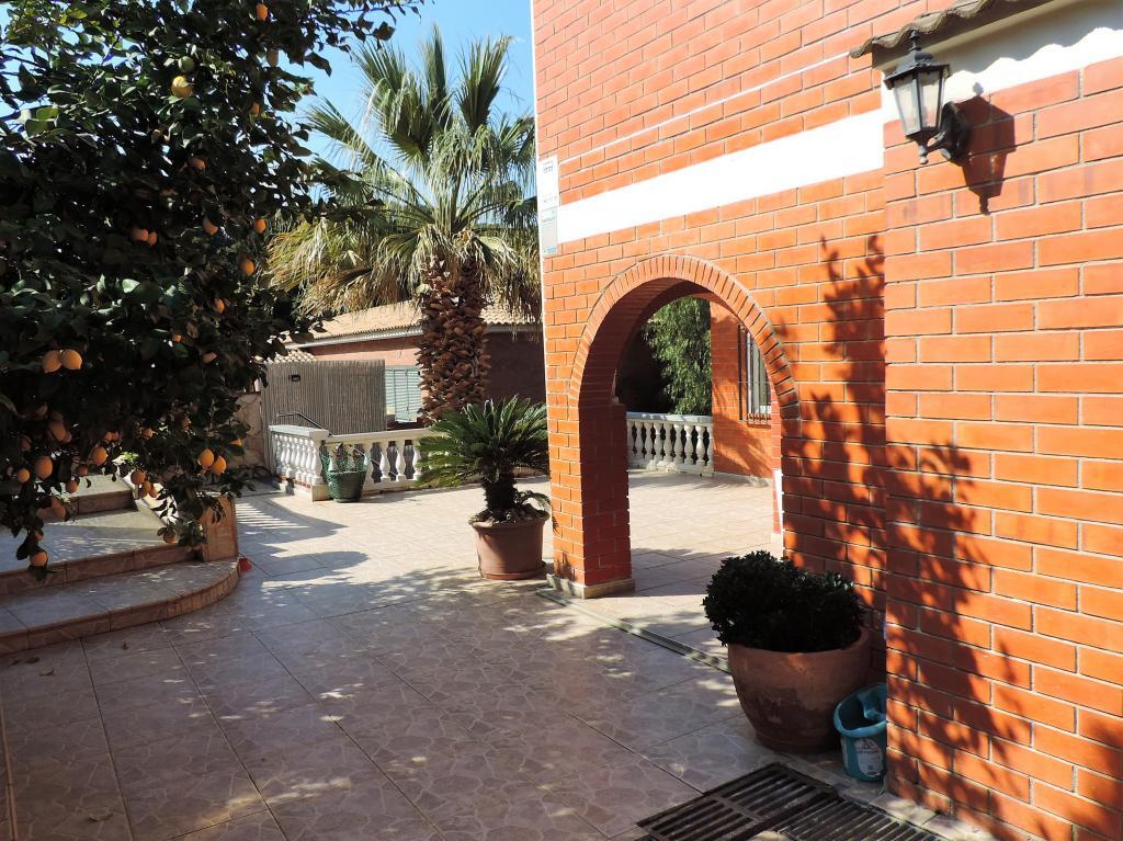 Talo Barcelona, Espanja 5 makuuhuonetta, 313 m2 No. 55972