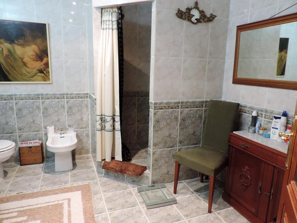 Talo Barcelona, Espanja 5 makuuhuonetta, 313 m2 No. 55972