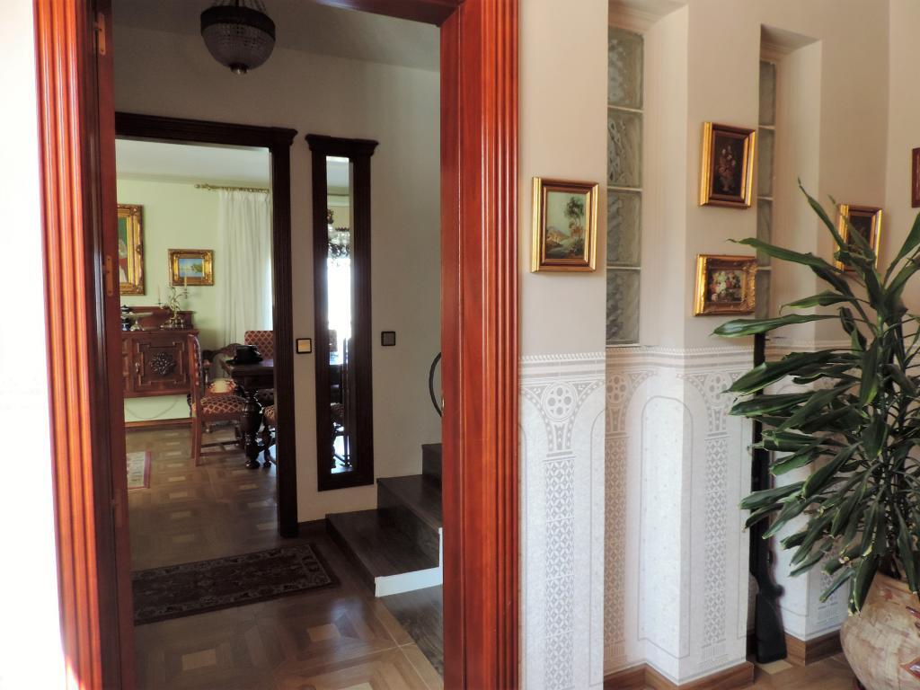 Talo Barcelona, Espanja 5 makuuhuonetta, 313 m2 No. 55972