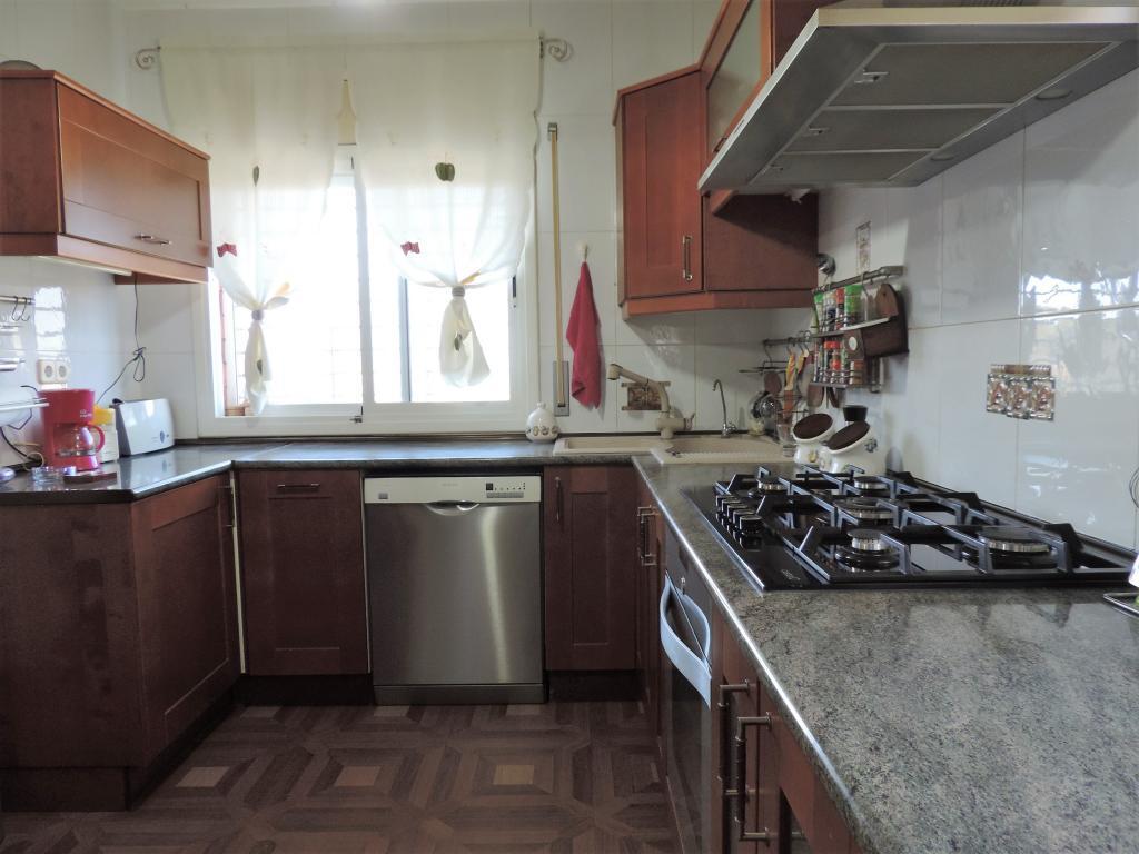 Talo Barcelona, Espanja 5 makuuhuonetta, 313 m2 No. 55972