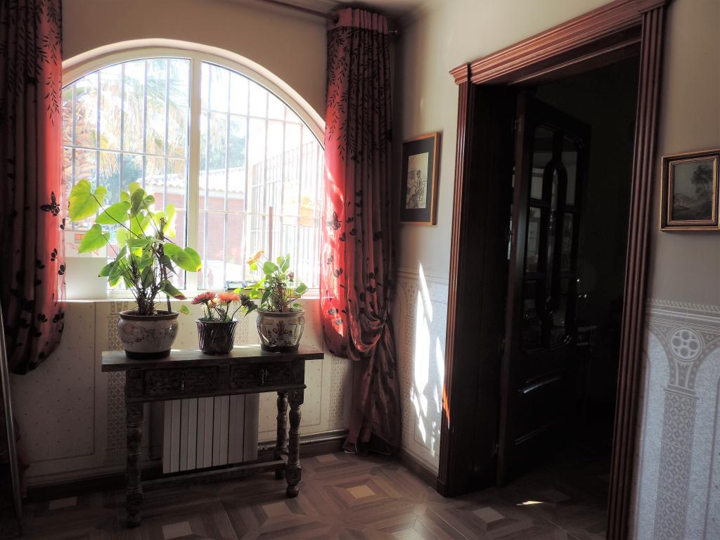 Talo Barcelona, Espanja 5 makuuhuonetta, 313 m2 No. 55972
