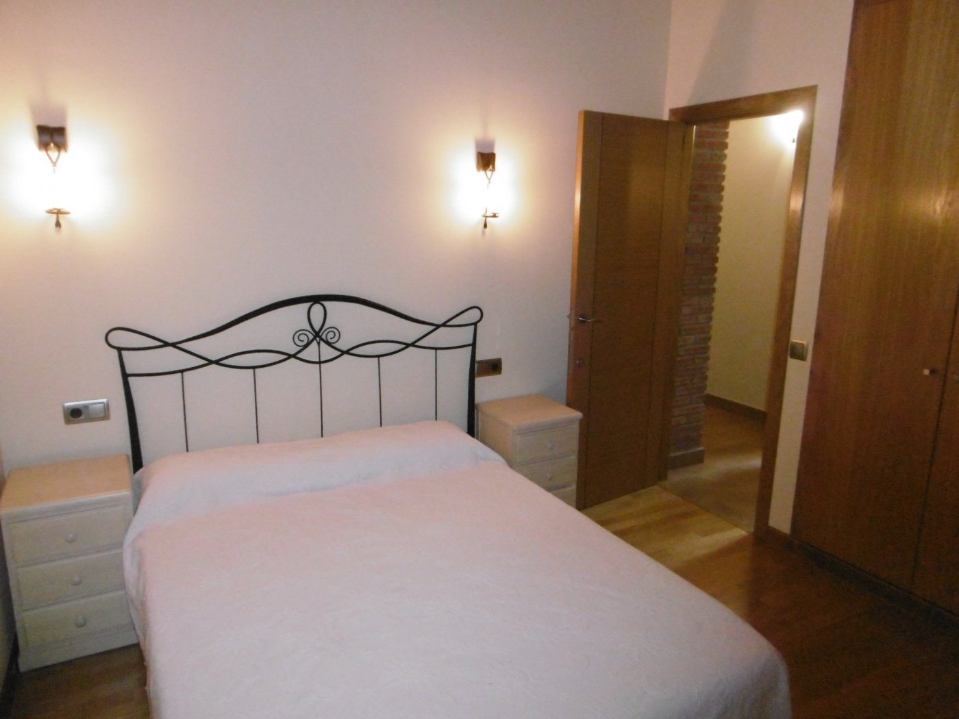 Dom w Barcelona, Hiszpania 5 sypialni, 310 mkw. nr 21614