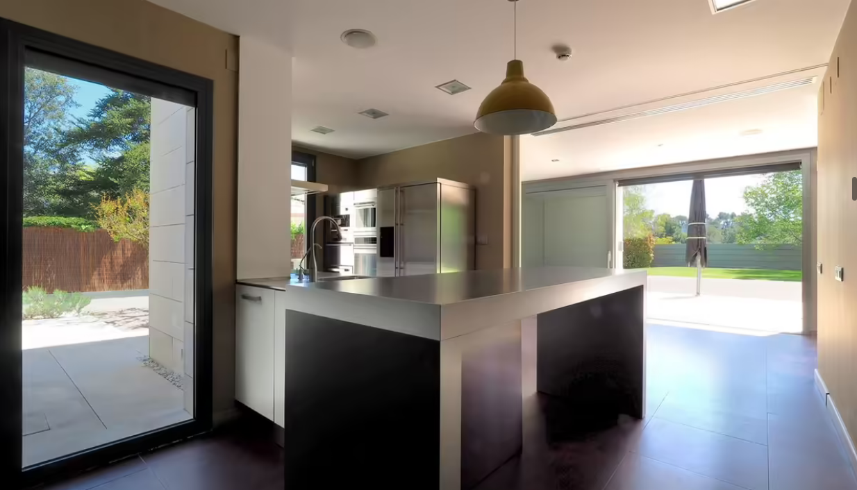 House à Sant Cugat Del Valles, Barcelona, Espagne 6 chambres, 512 m2 No. 35331