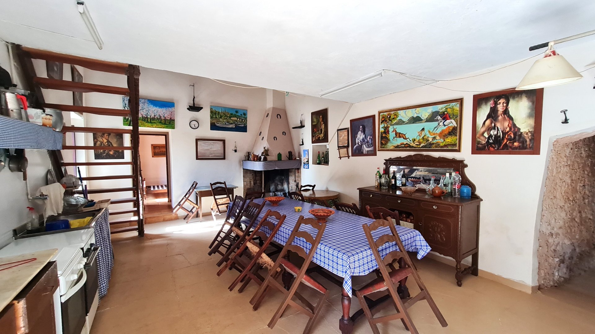 Finca a Algaida, Mallorca, Spagna 3 camere da letto, 313 mq. N° 112000