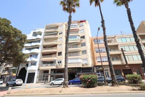 Apartament w Torrevieja, Alicante, Hiszpania 3 sypialnie, 110 mkw. nr 115385