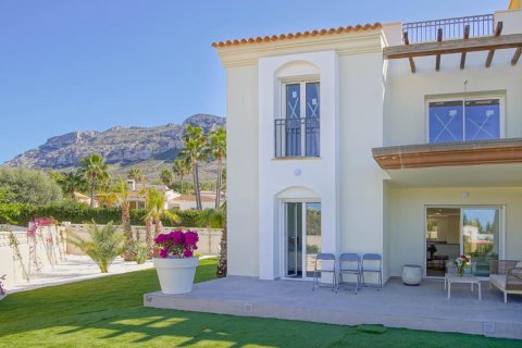 Apartment in Denia, Alicante, Spain 2 bedrooms, 90 sq.m. No. 100144