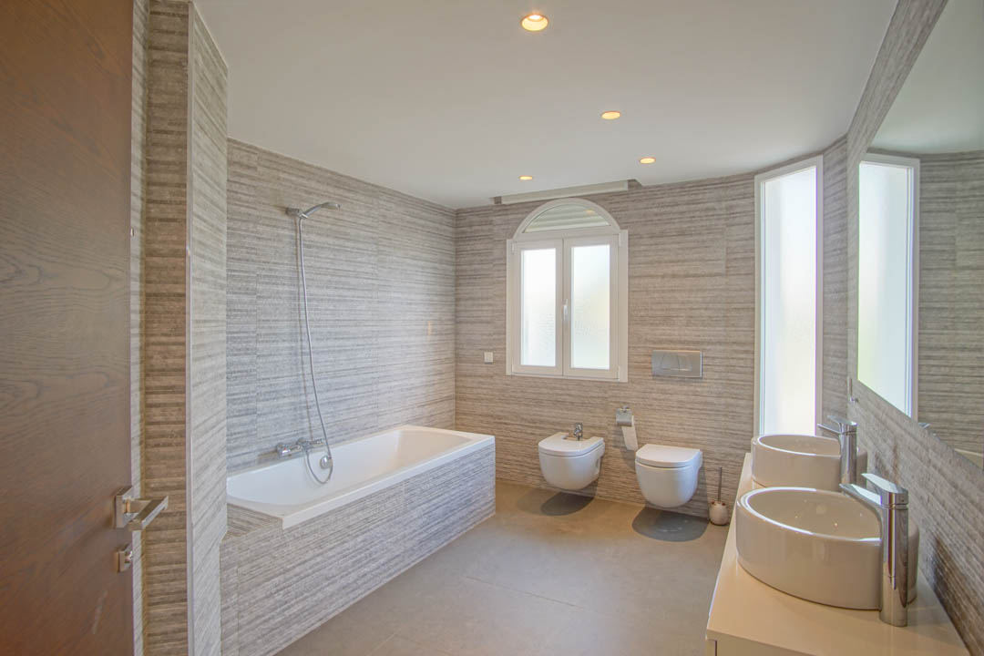 Villa en L'Alfàs del Pi, Alicante, España 5 dormitorios, 810 m2 No. 86746