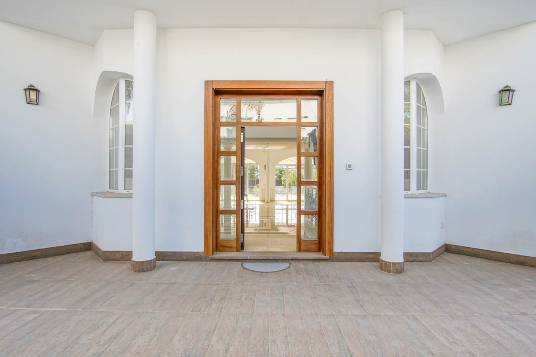 Villa en L'Alfàs del Pi, Alicante, España 5 dormitorios, 810 m2 No. 86746