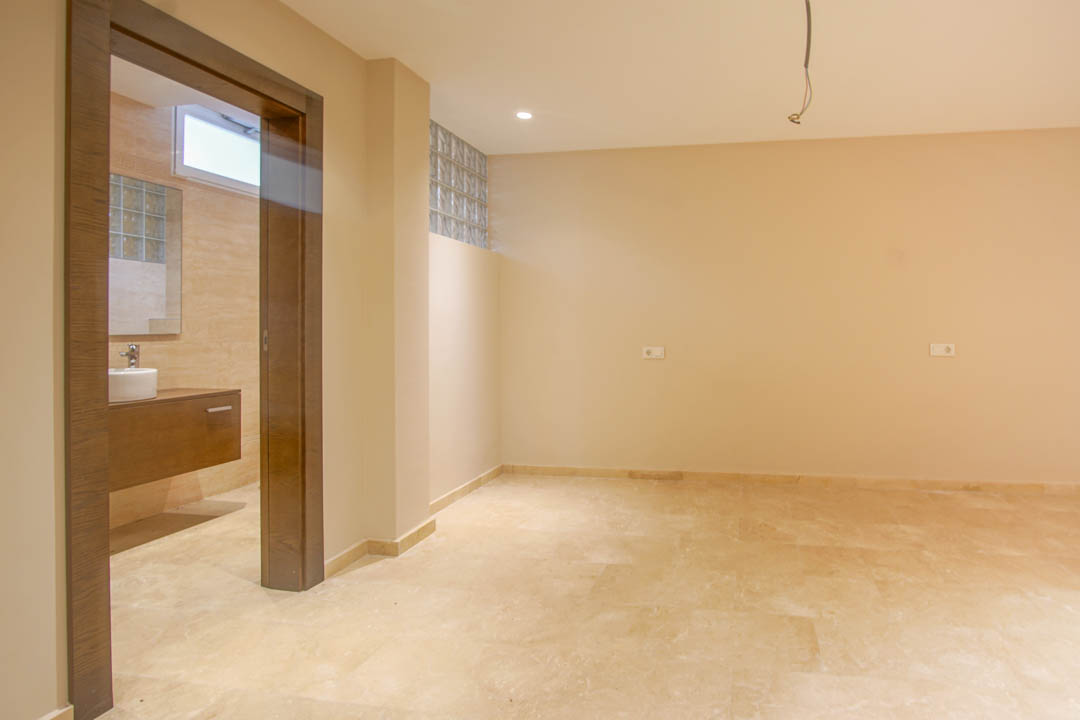 Villa en L'Alfàs del Pi, Alicante, España 5 dormitorios, 810 m2 No. 86746
