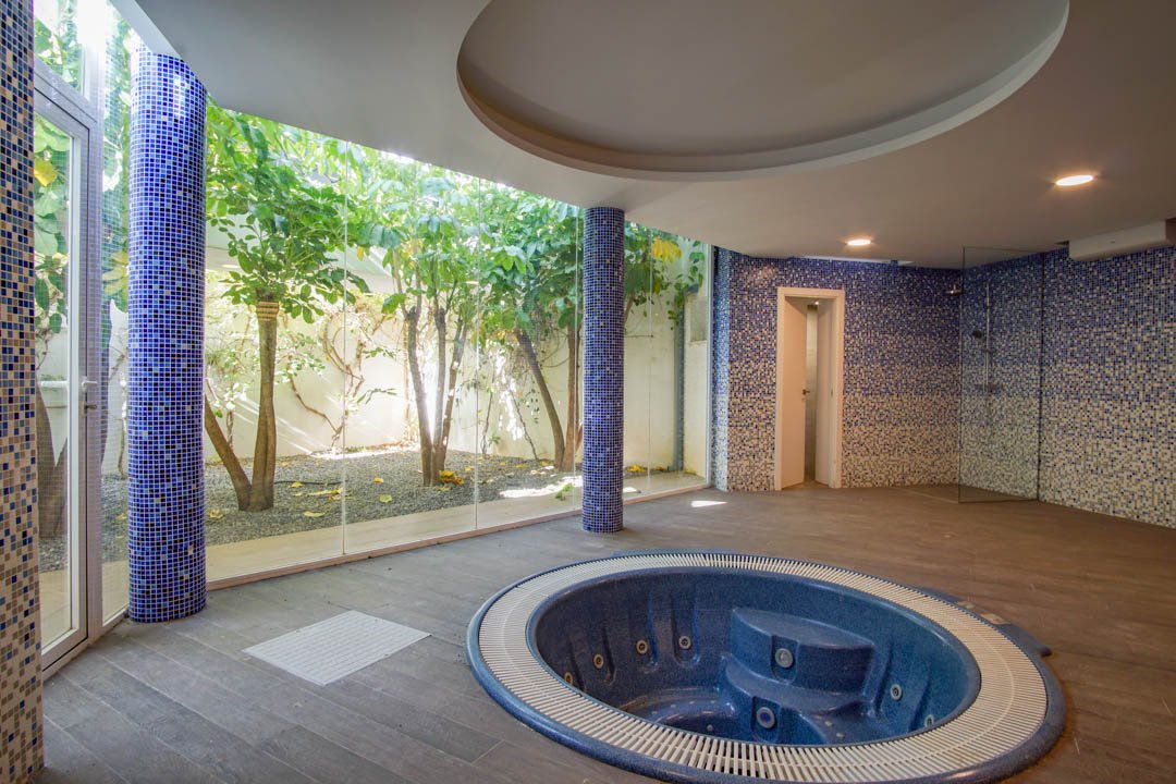 Villa en L'Alfàs del Pi, Alicante, España 5 dormitorios, 810 m2 No. 86746
