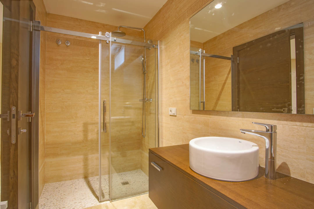 Villa en L'Alfàs del Pi, Alicante, España 5 dormitorios, 810 m2 No. 86746