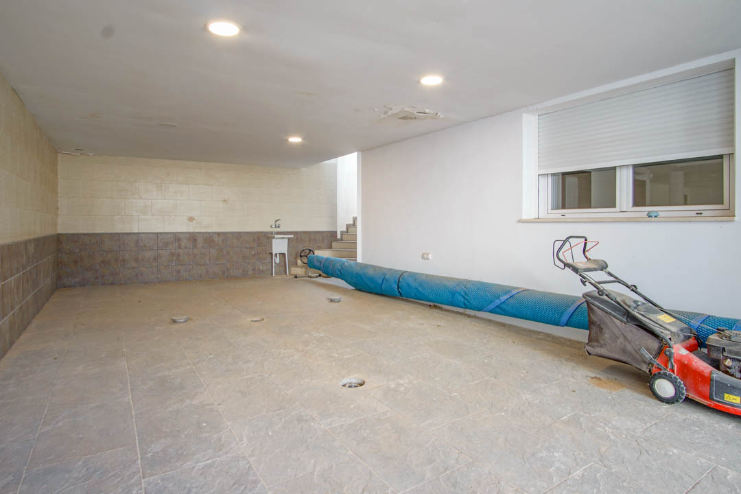 Villa en L'Alfàs del Pi, Alicante, España 5 dormitorios, 810 m2 No. 86746