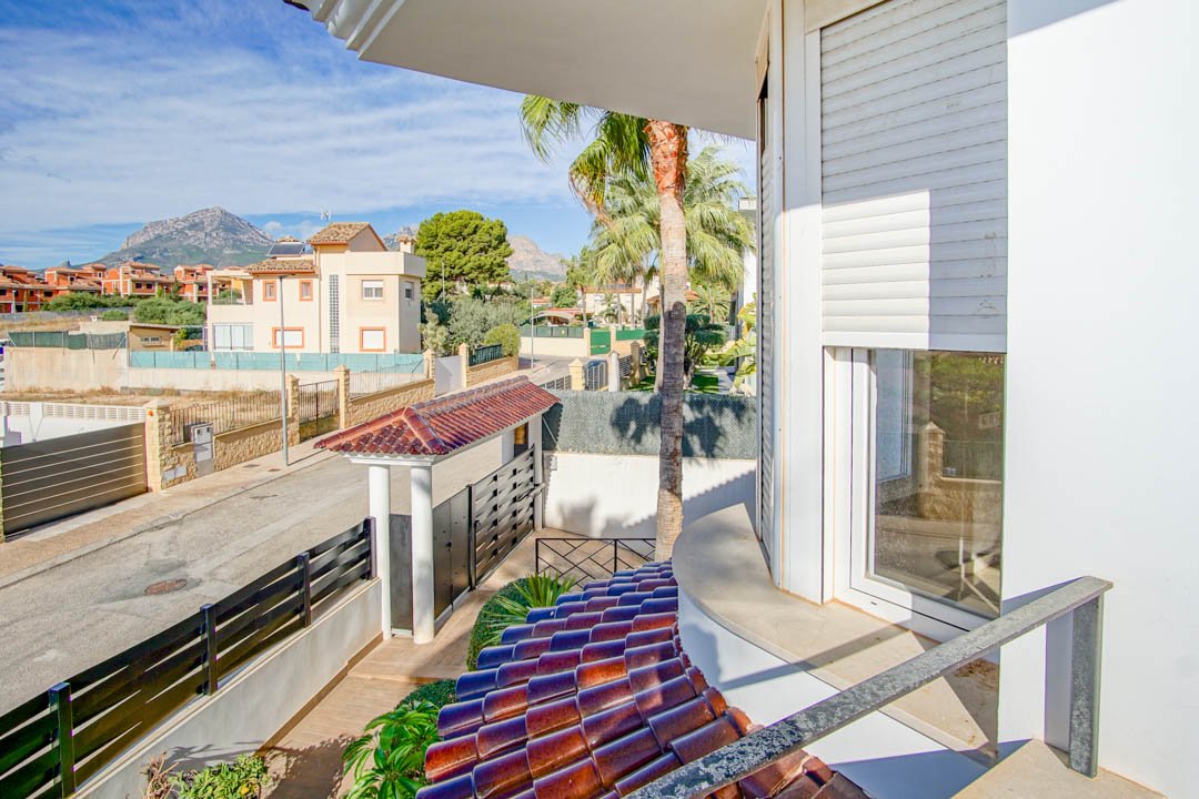Villa en L'Alfàs del Pi, Alicante, España 5 dormitorios, 810 m2 No. 86746