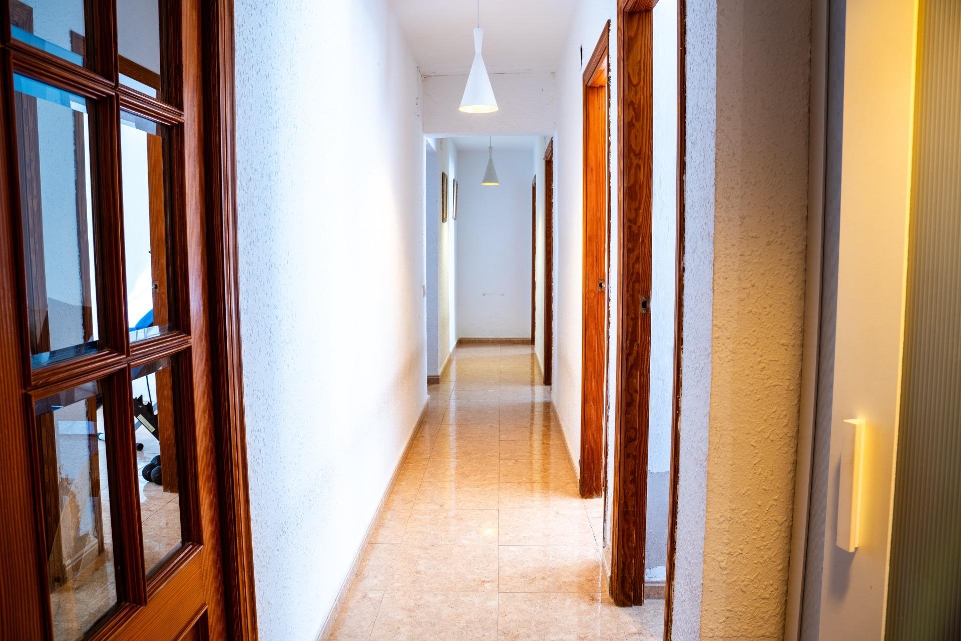 Villa à Busot, Alicante, Espagne 5 chambres, 158 m2 No. 91628