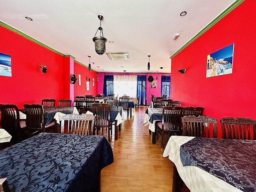Liikekiinteistö Orihuela, Alicante, Espanja 242 m2 No. 111285