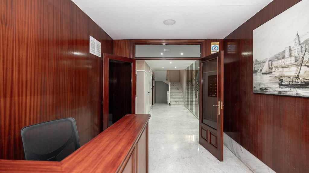 Wohnung in Malaga, Spanien 2 Schlafzimmer, 75 m2 Nr. 107080