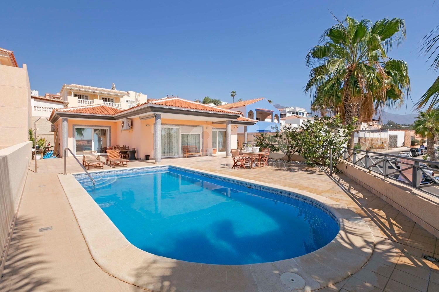 Villa à Callao Salvaje, Tenerife, Espagne 4 chambres, 420 m2 No. 103056