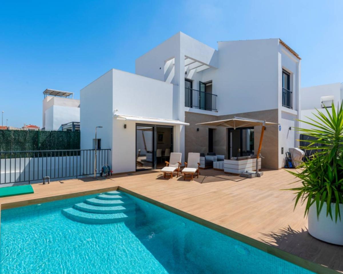 Villa à Ciudad Quesada, Alicante, Espagne 3 chambres, 170 m2 No. 101510