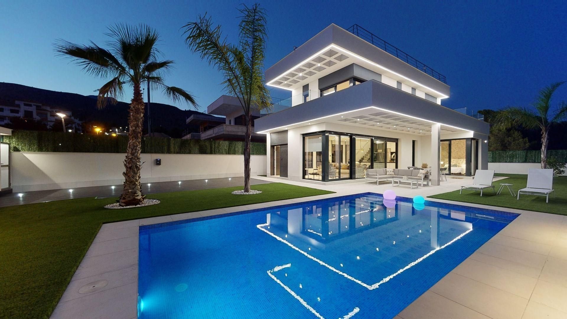 Casa a Benidorm, Alicante, Spagna 3 camere da letto, 145 mq. N° 95800