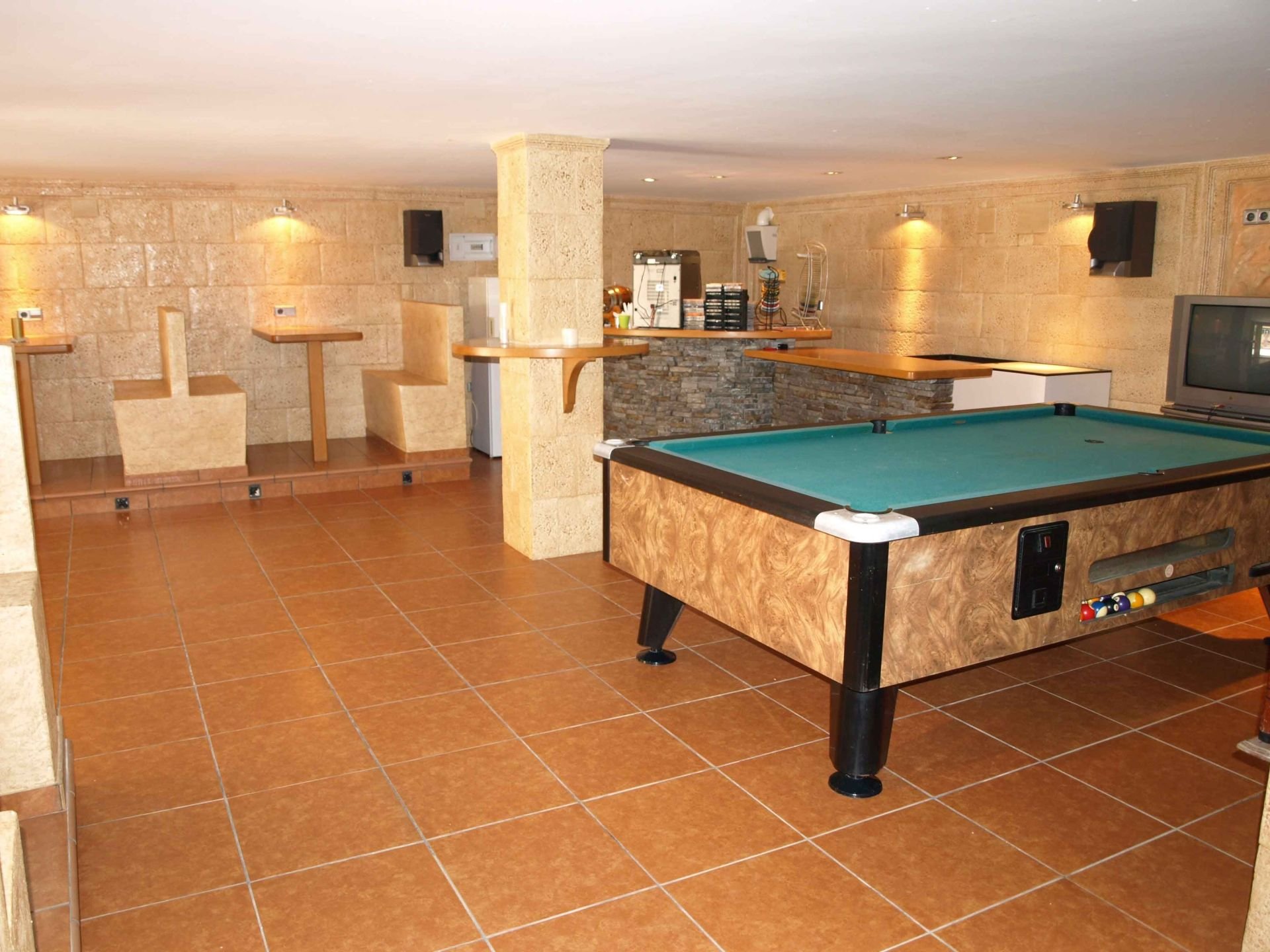 Finca a Denia, Alicante, Spagna 8 camere da letto, 440 mq. N° 95805