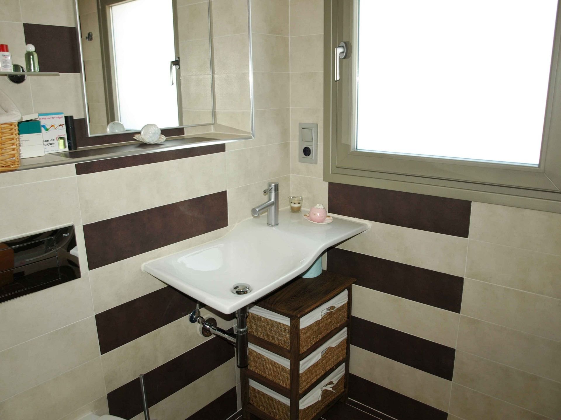 Finca a Denia, Alicante, Spagna 8 camere da letto, 440 mq. N° 95805