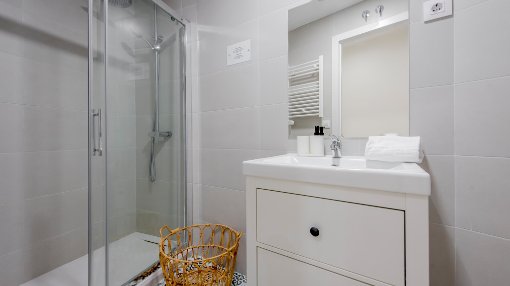 Wohnung in Madrid, Spanien 7 Schlafzimmer, 280 m2 Nr. 99505