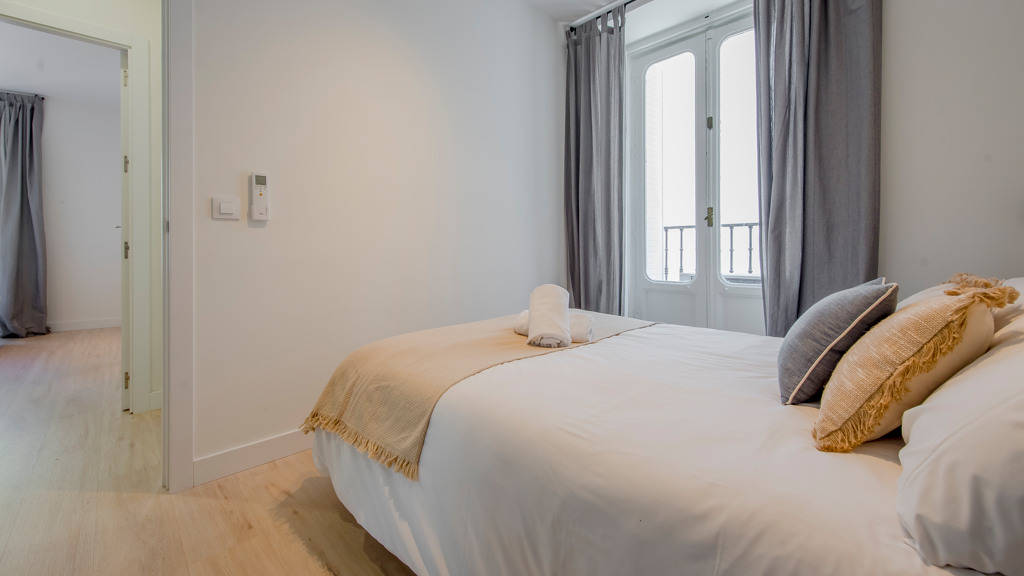 Wohnung in Madrid, Spanien 7 Schlafzimmer, 280 m2 Nr. 99505