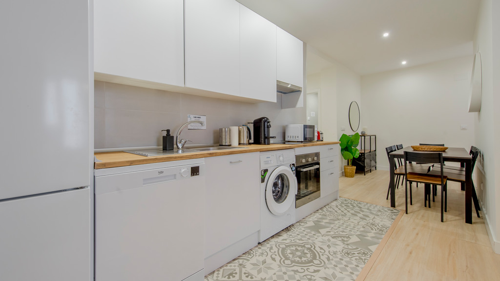 Wohnung in Madrid, Spanien 7 Schlafzimmer, 280 m2 Nr. 99505
