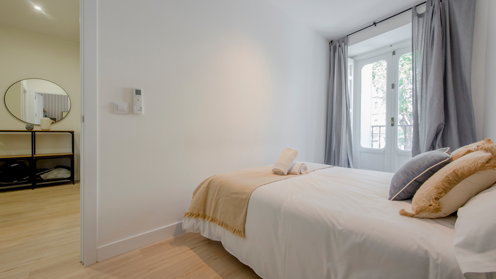 Wohnung in Madrid, Spanien 7 Schlafzimmer, 280 m2 Nr. 99505