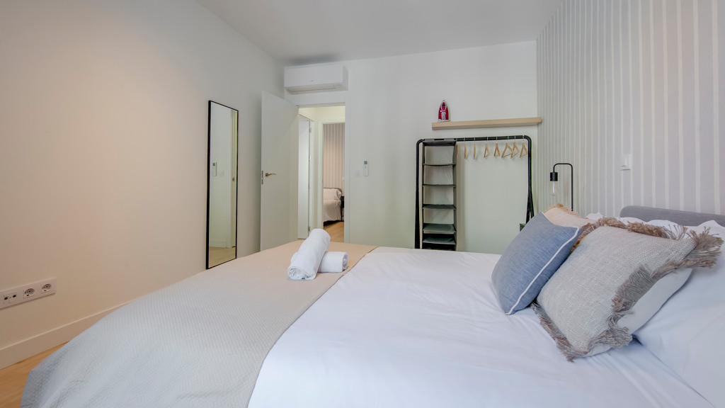 Wohnung in Madrid, Spanien 7 Schlafzimmer, 280 m2 Nr. 99505
