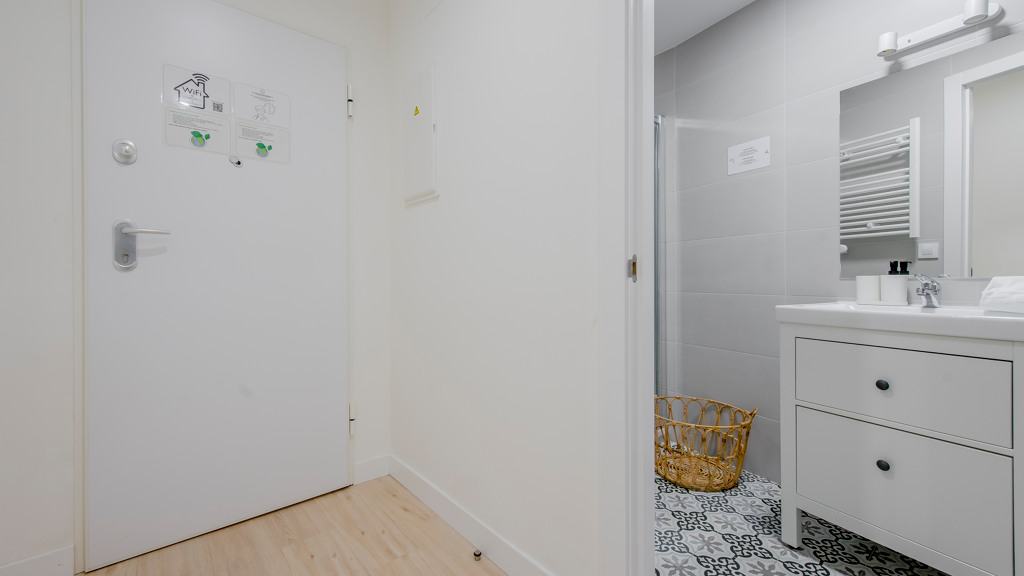 Wohnung in Madrid, Spanien 7 Schlafzimmer, 280 m2 Nr. 99505
