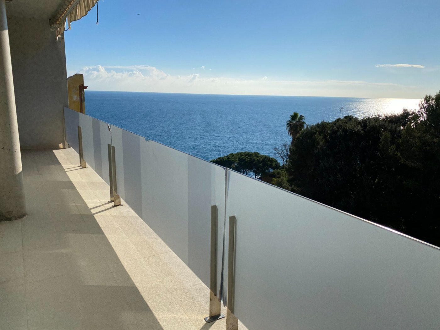 Dom w Lloret de Mar, Girona, Hiszpania 4 sypialnie, 281 mkw. nr 22926