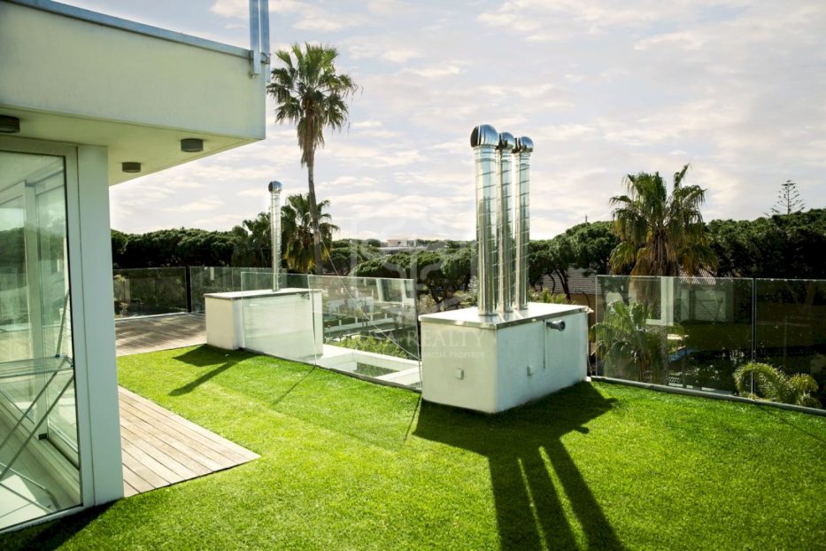 Villa en Castelldefels, Barcelona, España 7 dormitorios, 860 m2 No. 94445