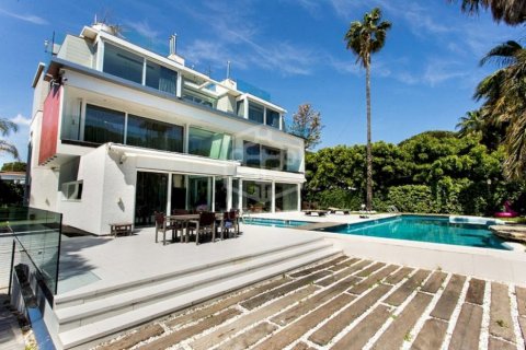 Villa in Castelldefels, Barcelona, Spanien 7 Schlafzimmer, 860 m2 Nr. 94445