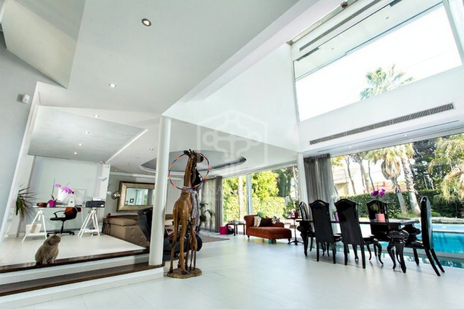 Villa en Castelldefels, Barcelona, España 7 dormitorios, 860 m2 No. 94445