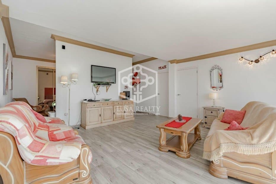 Villa a Adeje, Tenerife, Spagna 6 camere da letto, 423 mq. N° 94448