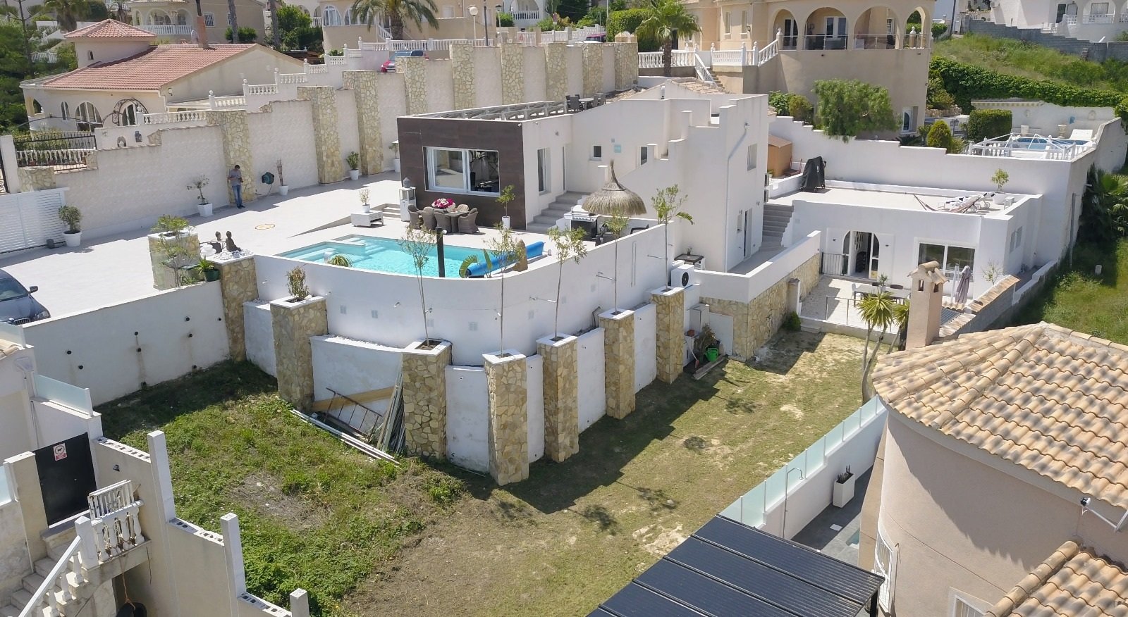 Villa in Rojales, Alicante, Spain 6 bedrooms, 215 sq.m. No. 115676