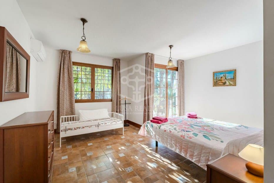 Villa i Arona, Tenerife, Spanien 6 sovrum, 350 kvm. Nr. 111067