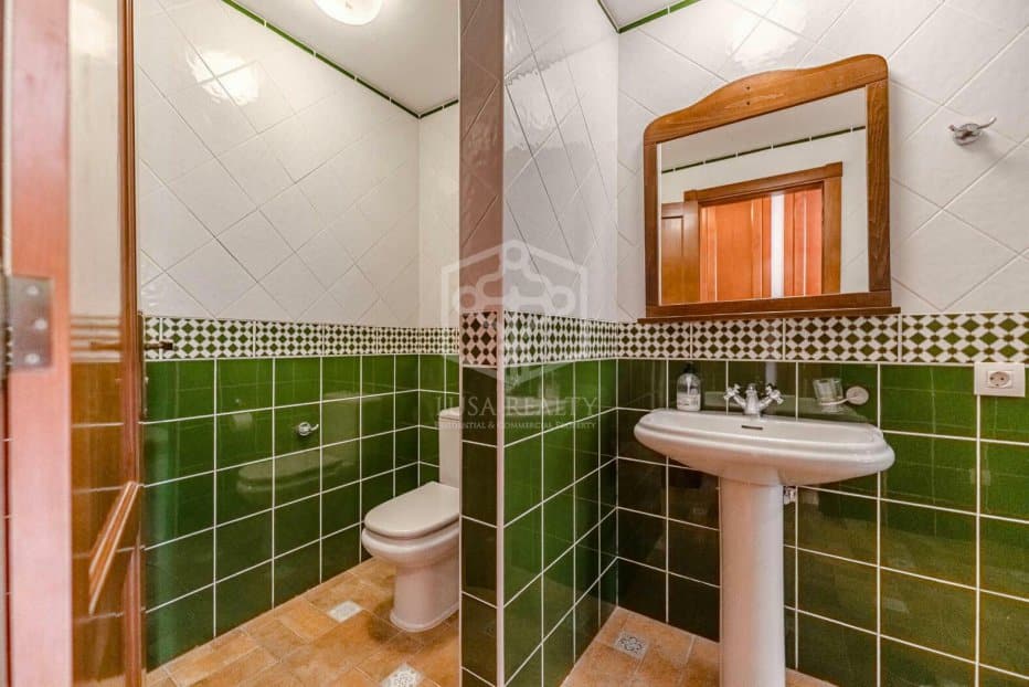 Villa i Arona, Tenerife, Spanien 6 sovrum, 350 kvm. Nr. 111067
