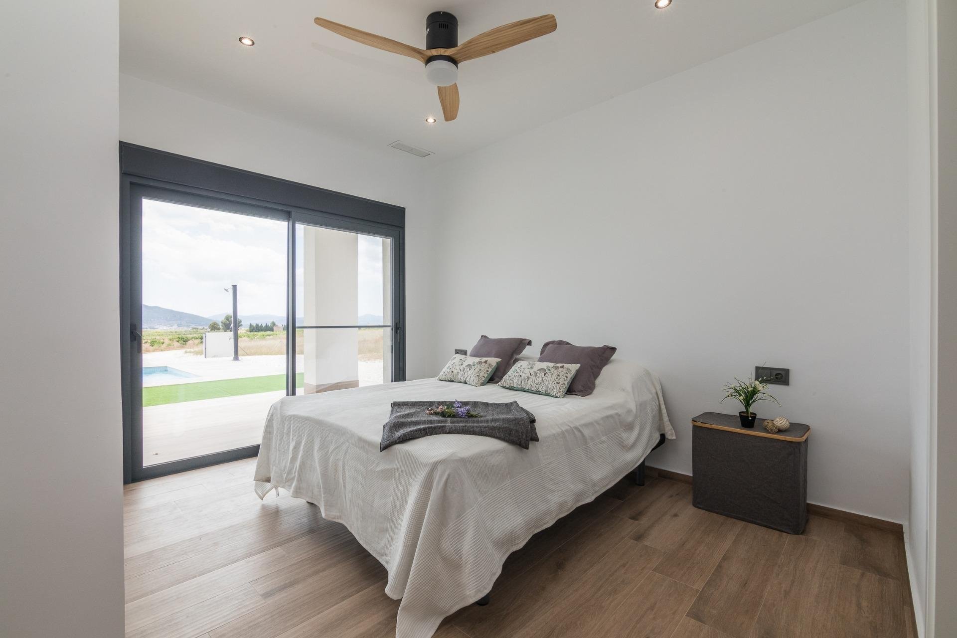 Villa a Pinoso, Alicante, Spagna 3 camere da letto, 152 mq. N° 111309