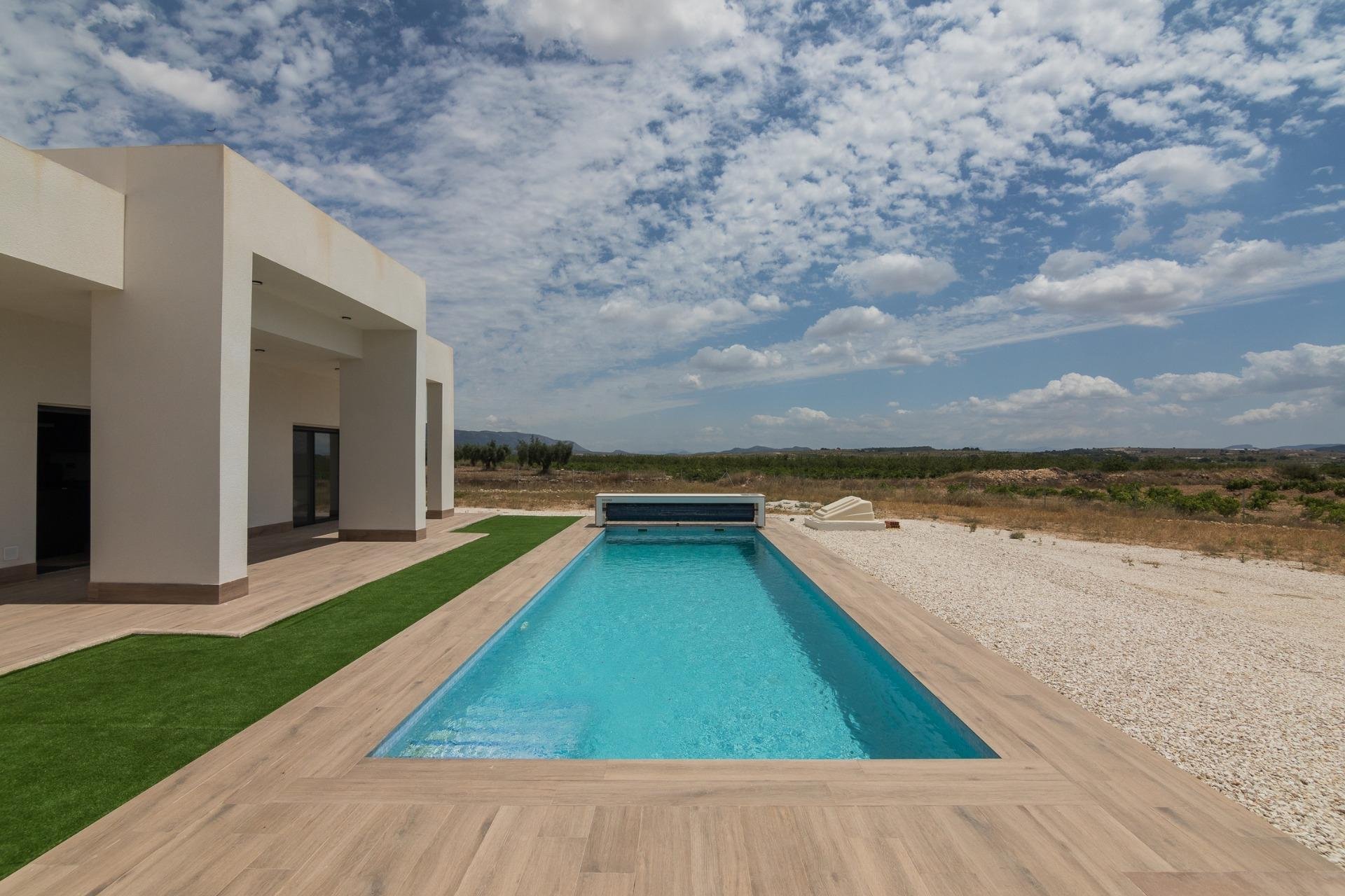 Villa a Pinoso, Alicante, Spagna 3 camere da letto, 152 mq. N° 111309