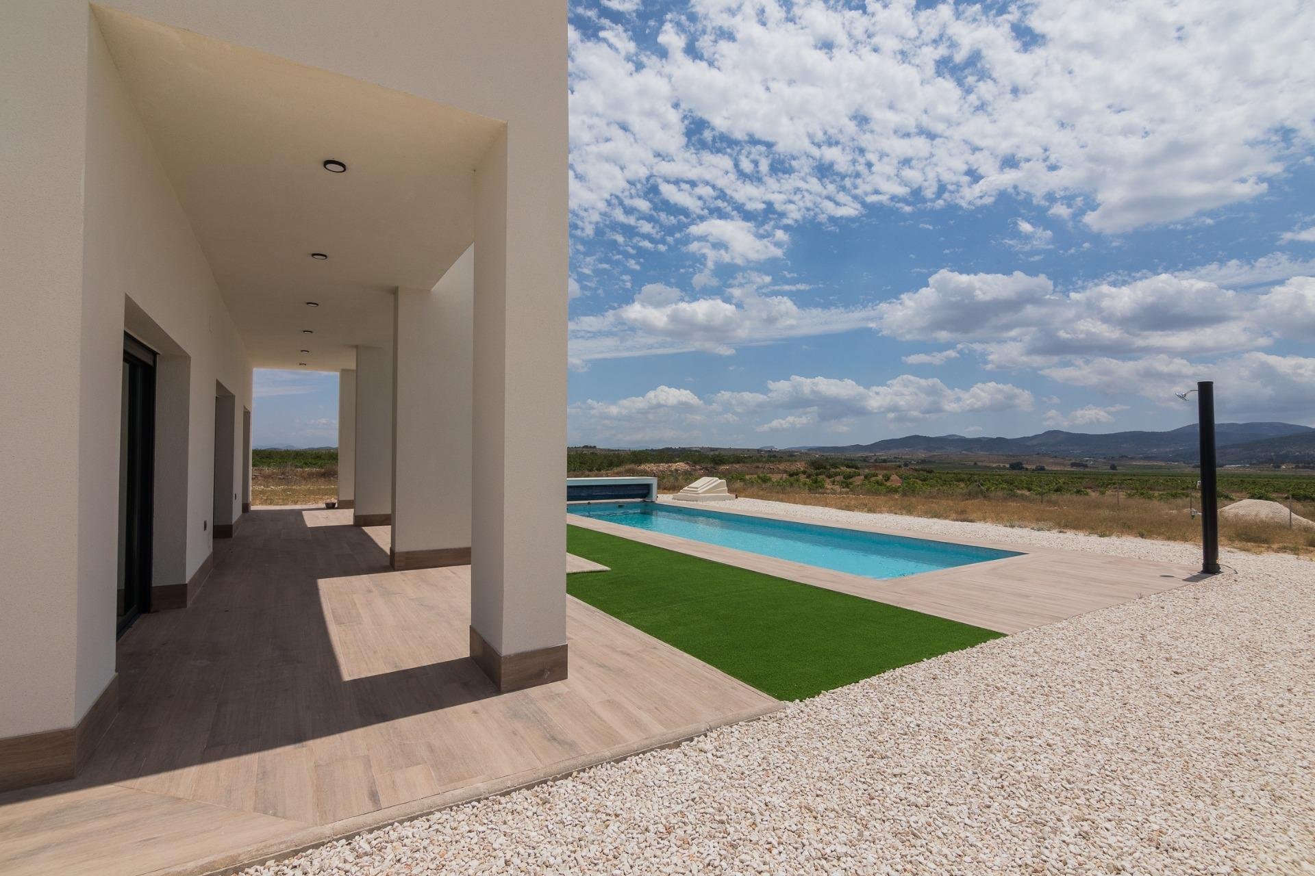 Villa a Pinoso, Alicante, Spagna 3 camere da letto, 152 mq. N° 111309