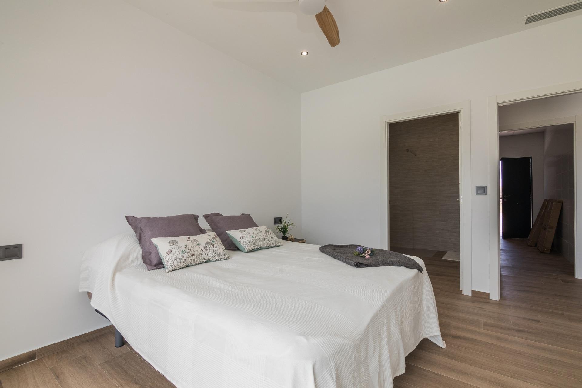 Villa a Pinoso, Alicante, Spagna 3 camere da letto, 152 mq. N° 111309