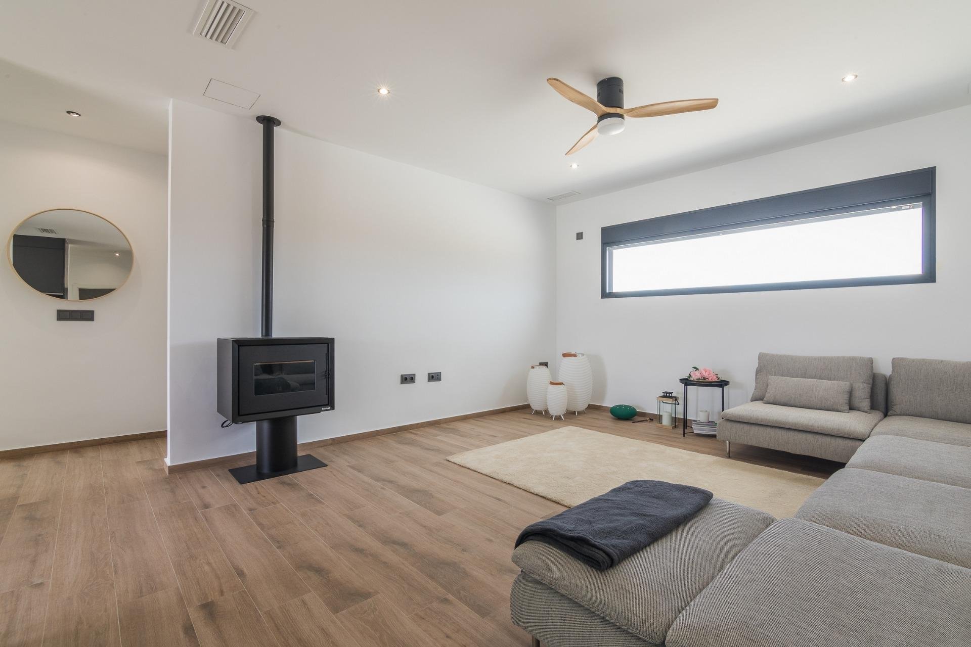 Villa a Pinoso, Alicante, Spagna 3 camere da letto, 152 mq. N° 111309