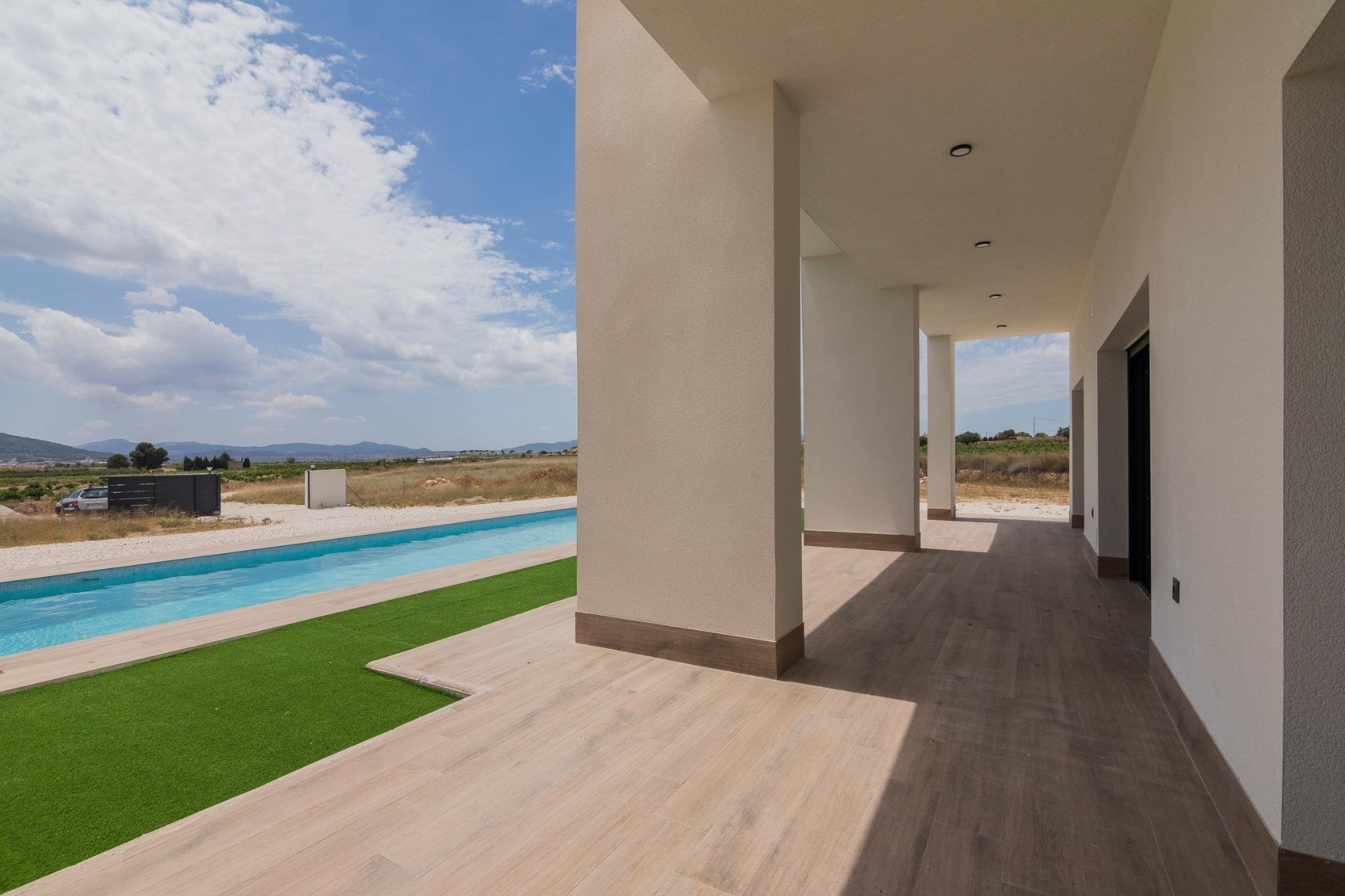 Villa a Pinoso, Alicante, Spagna 3 camere da letto, 152 mq. N° 111309