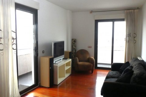 Apartamento en Madrid, España 2 dormitorios, 71 m2 No. 91605